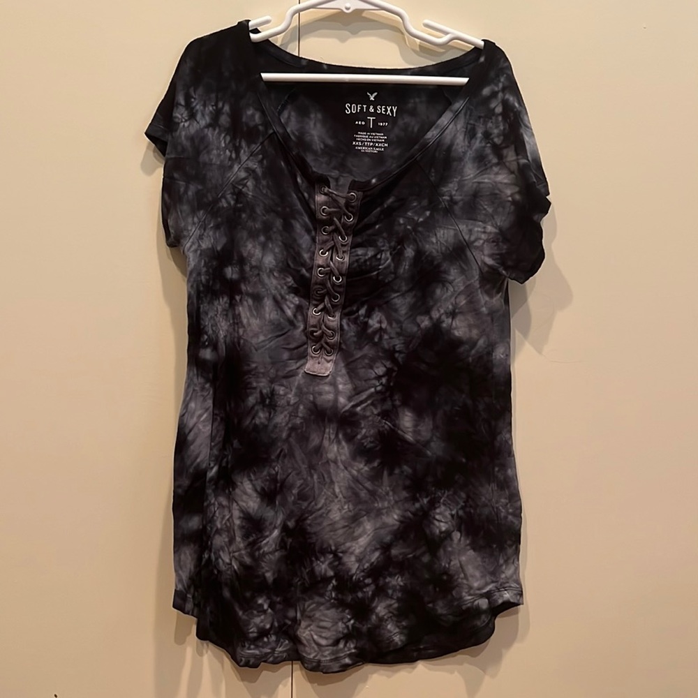 Womens tie up t-shirt in tie dye. Size womens XXS